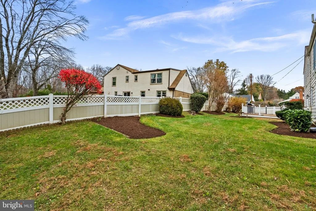 Photo of 14308 ANSTED ROAD