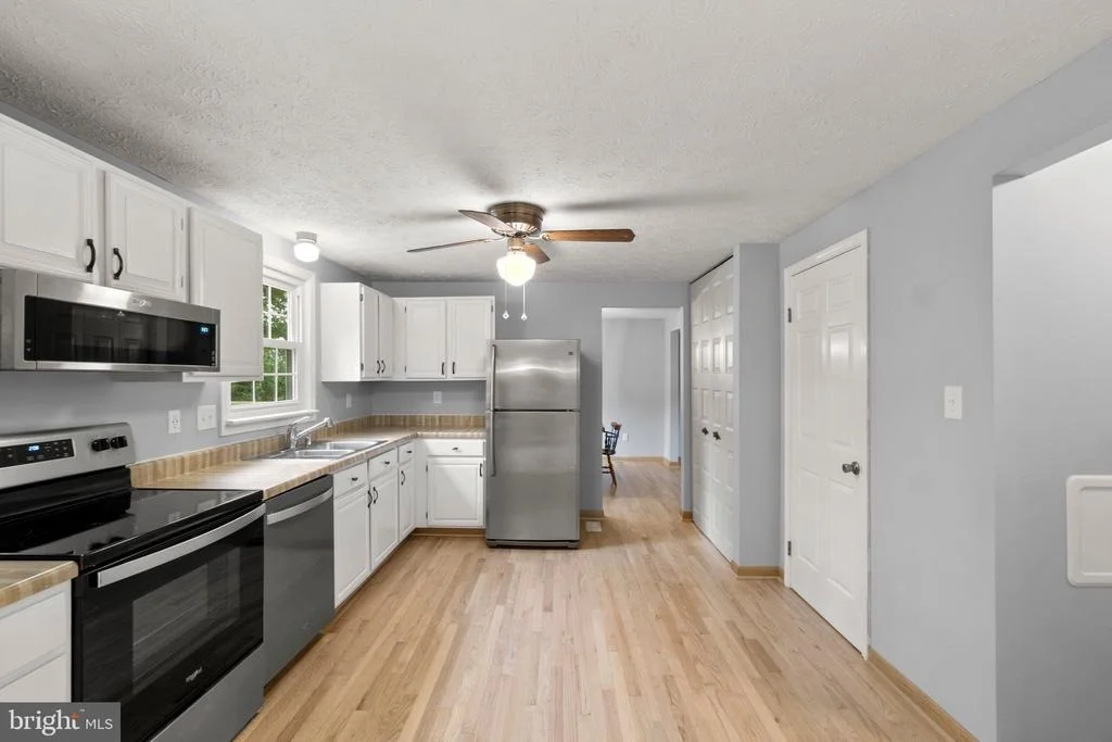 Photo of 17929 DANUBE LANE