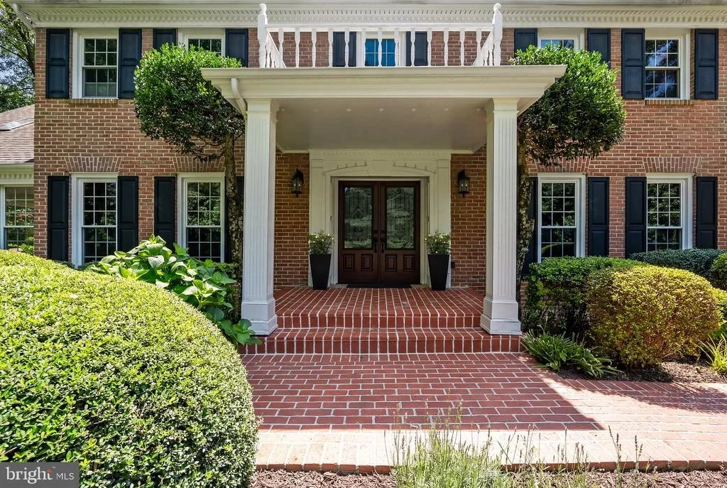 Photo of 7821 OLD DOMINION DRIVE