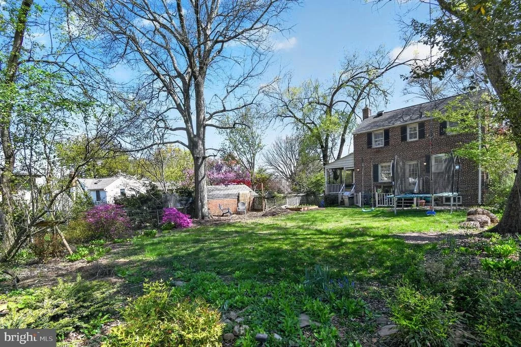 Photo of 8306 QUEEN ANNES DRIVE