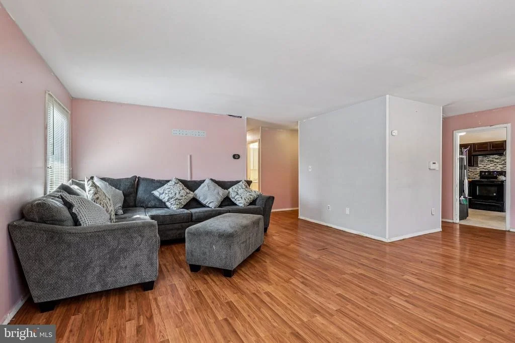 Photo of 32 MILLBROOK DRIVE