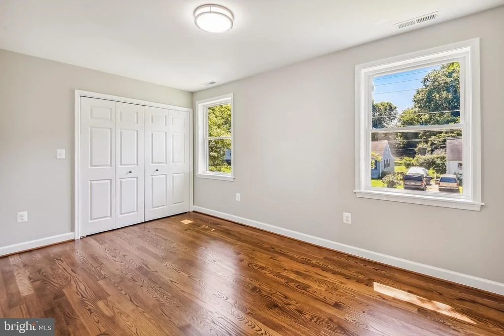 Photo of 3033 WAYNE ROAD
