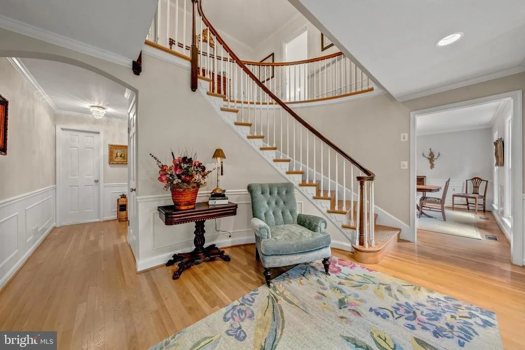 Photo of 7018 GREEN OAK DRIVE