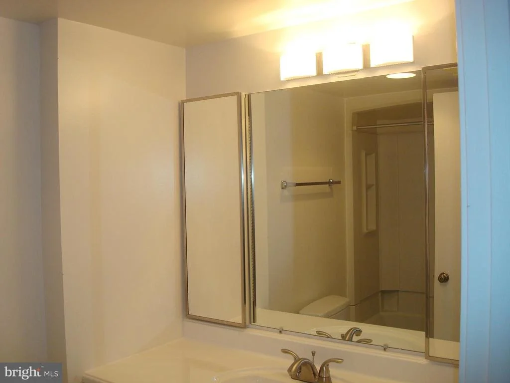 Photo of Unit 1503 at 15101 INTERLACHEN DRIVE