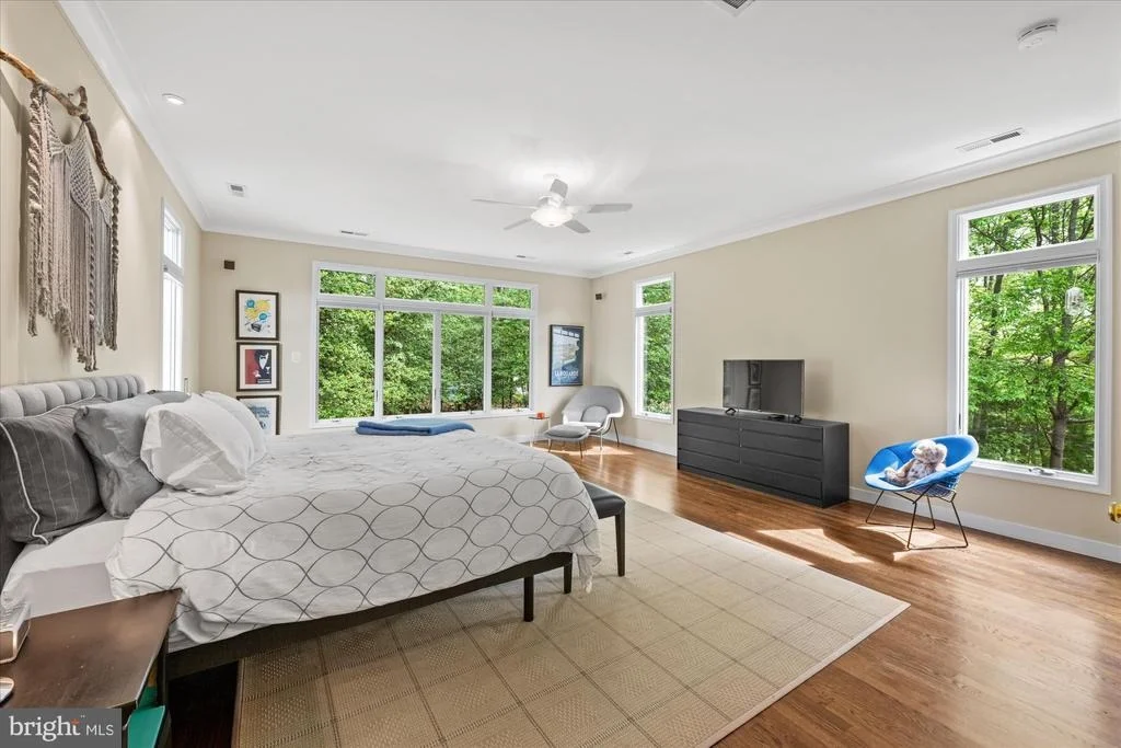 Photo of 7908 FOXHOUND ROAD