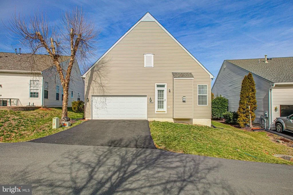 Photo of 12819 ARNOT LANE