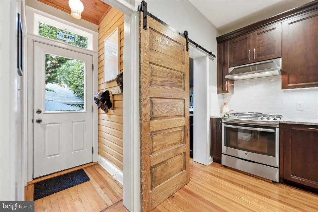 Photo of 512 ELM STREET