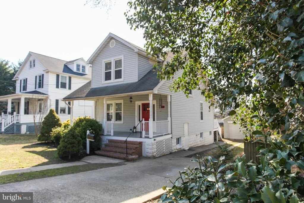 Photo of 4507 MAPLE AVENUE