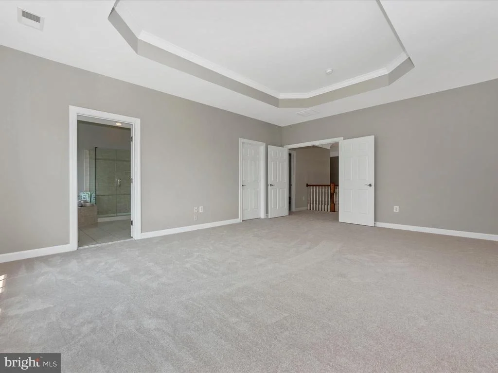 Photo of 6 FARMSTEAD PLACE