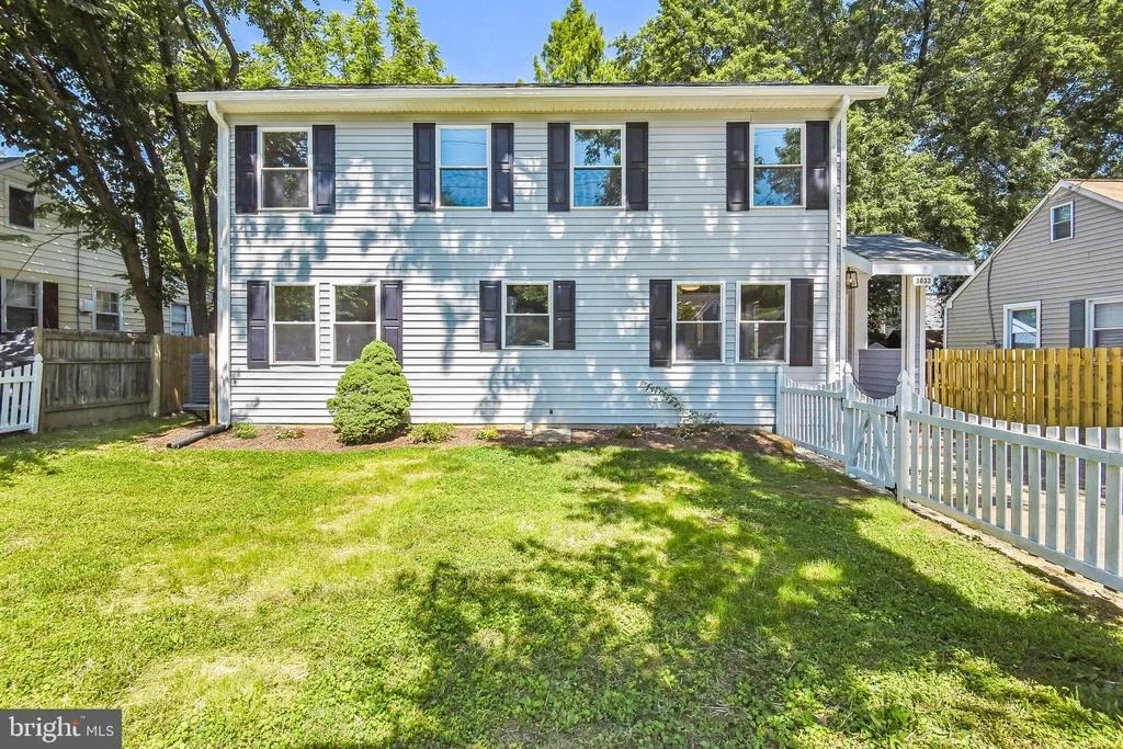 Photo of 3033 WAYNE ROAD