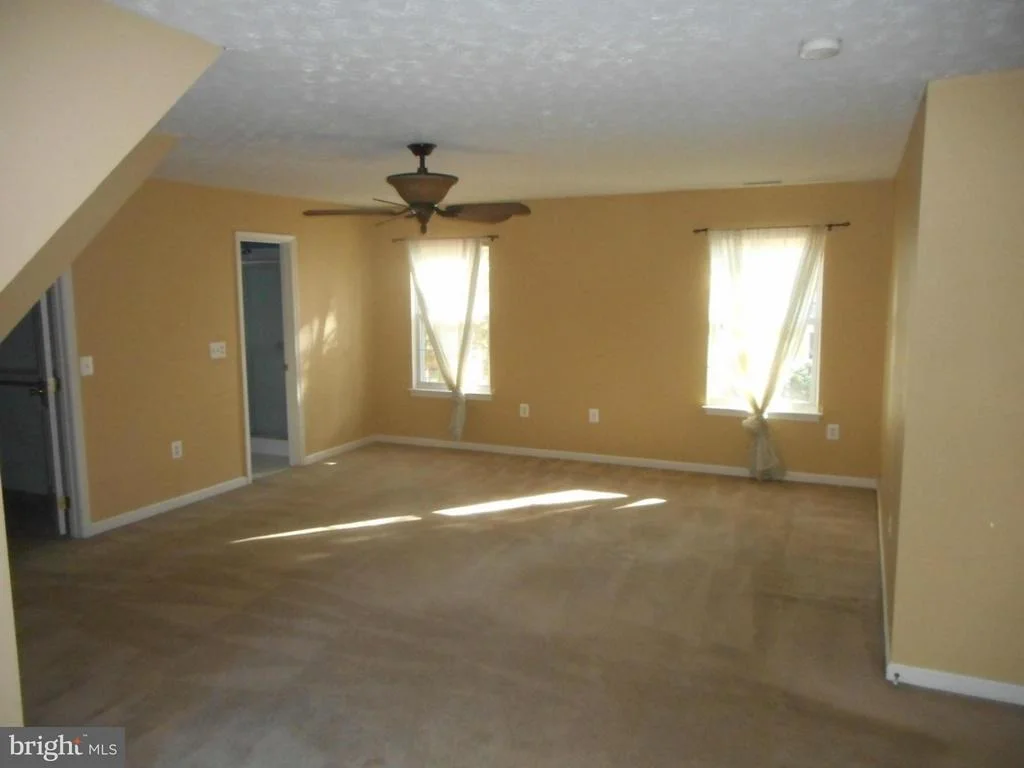 Photo of 11535 HONEYSUCKLE COURT