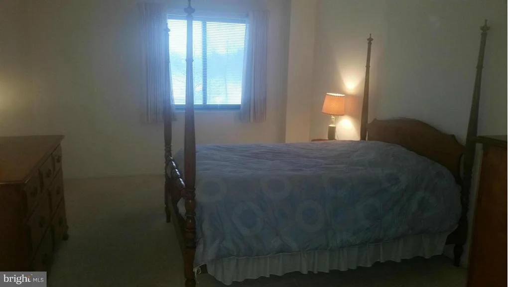 Photo of Unit 3301 at 15115 INTERLACHEN DRIVE