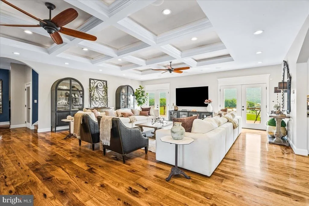 Photo of 10110 EASTERDAY COURT