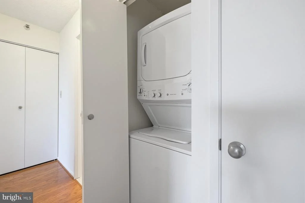 Photo of Unit 2801 at 15107 INTERLACHEN DRIVE