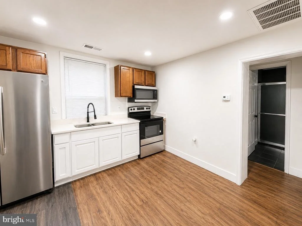 Photo of 3909 BEXLEY PLACE