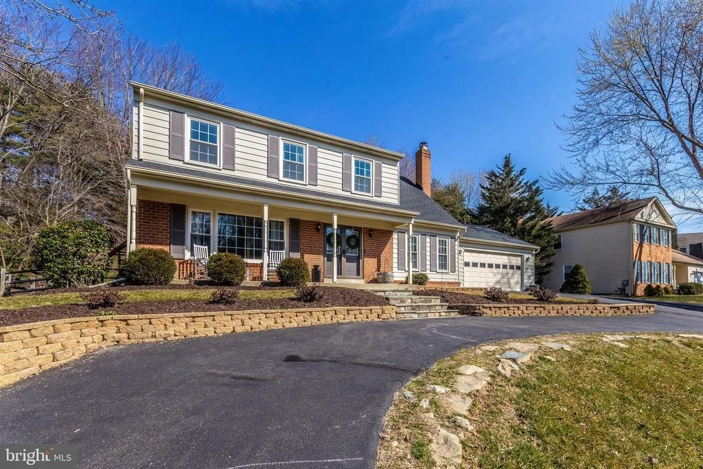 Photo of 10940 MIDDLEBORO DRIVE