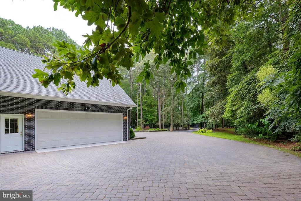 Photo of 22095 WILSON ROAD