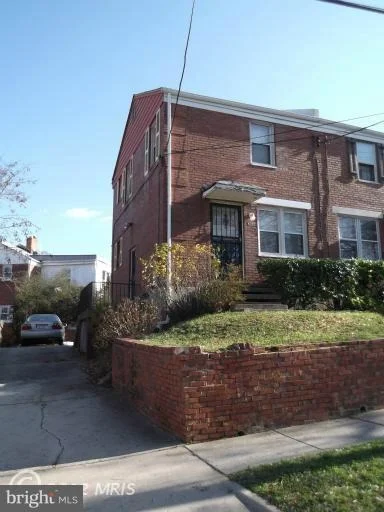 Photo of 206 54TH STREET SE