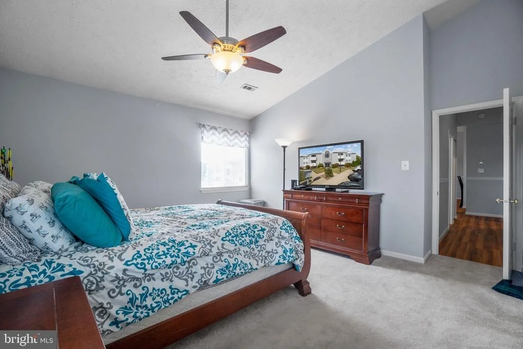 Photo of Unit 2D at 2157 WAINWRIGHT COURT