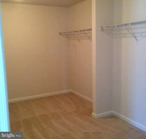 Photo of 8413 SUMMIT AVENUE