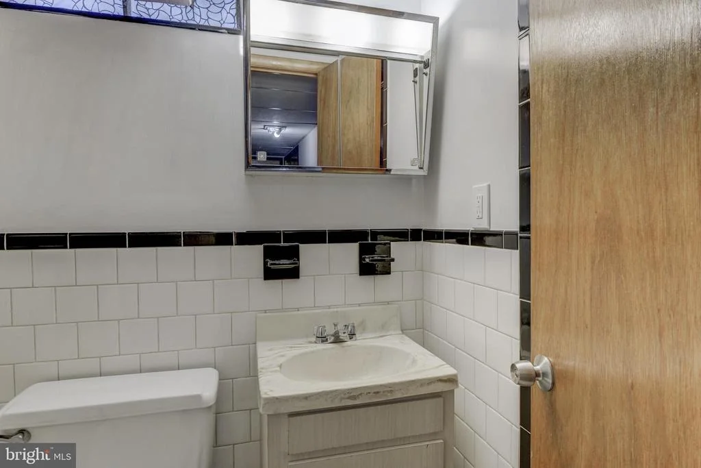 Photo of 8429 MAIN AVENUE
