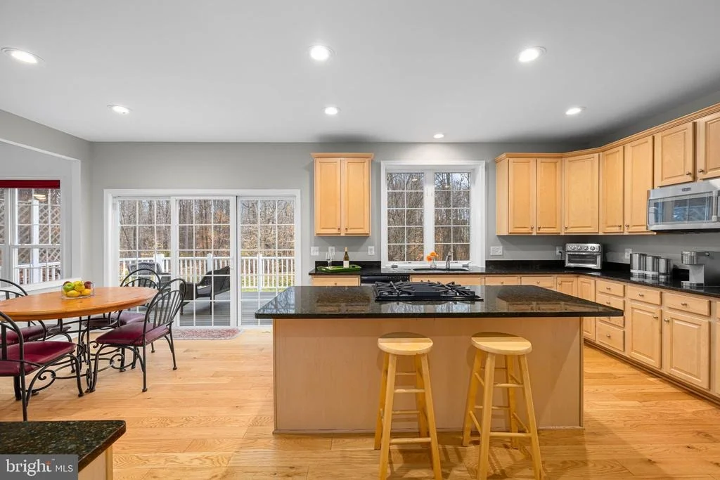 Photo of 8068 PAPER BIRCH DRIVE