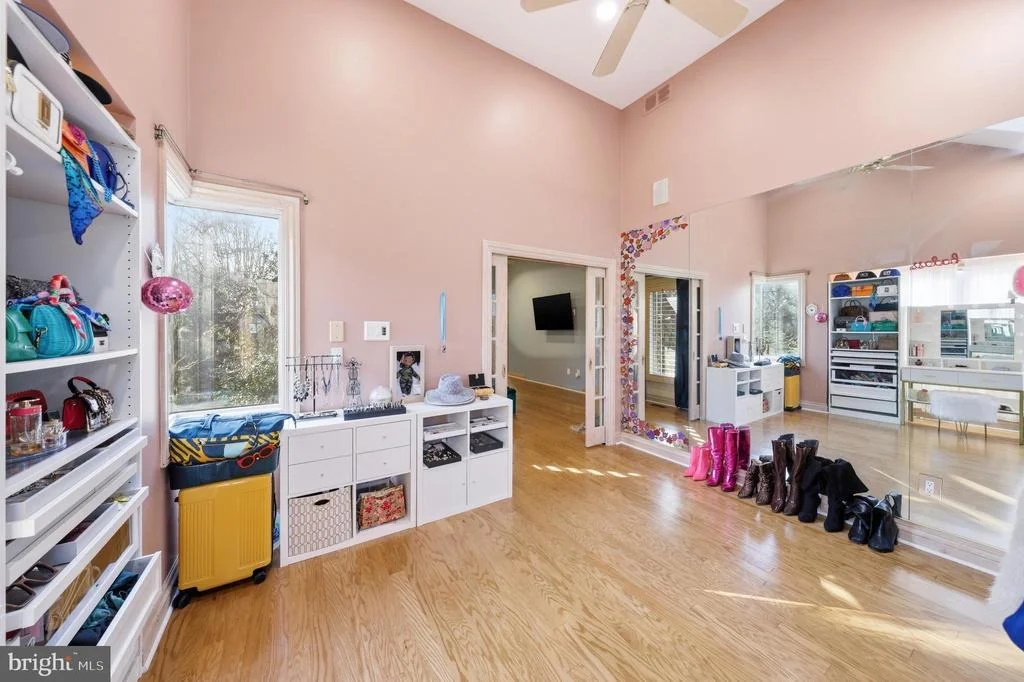Photo of 1 WINDSOR DRIVE