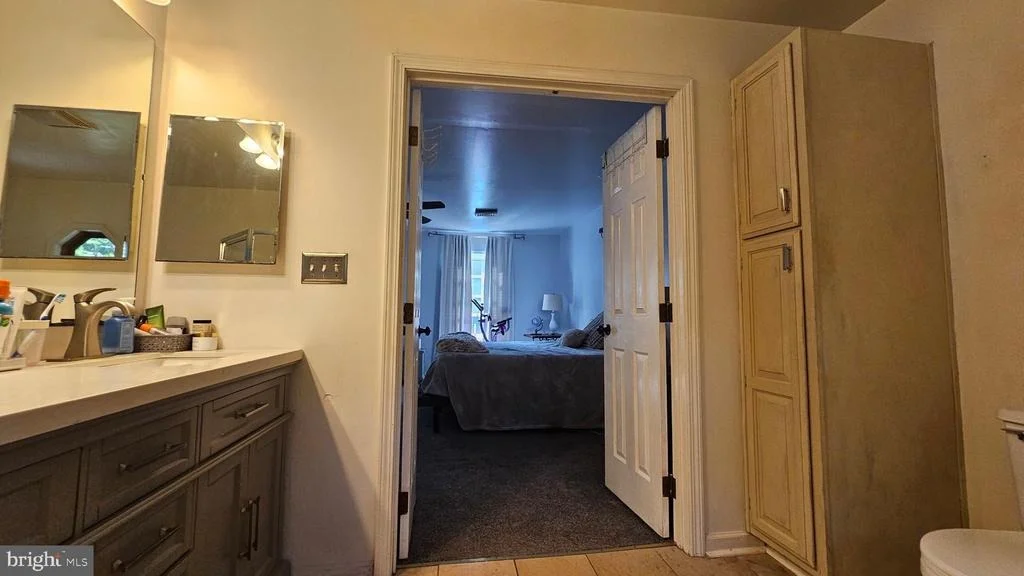 Photo of 400 MONROEVILLE ROAD