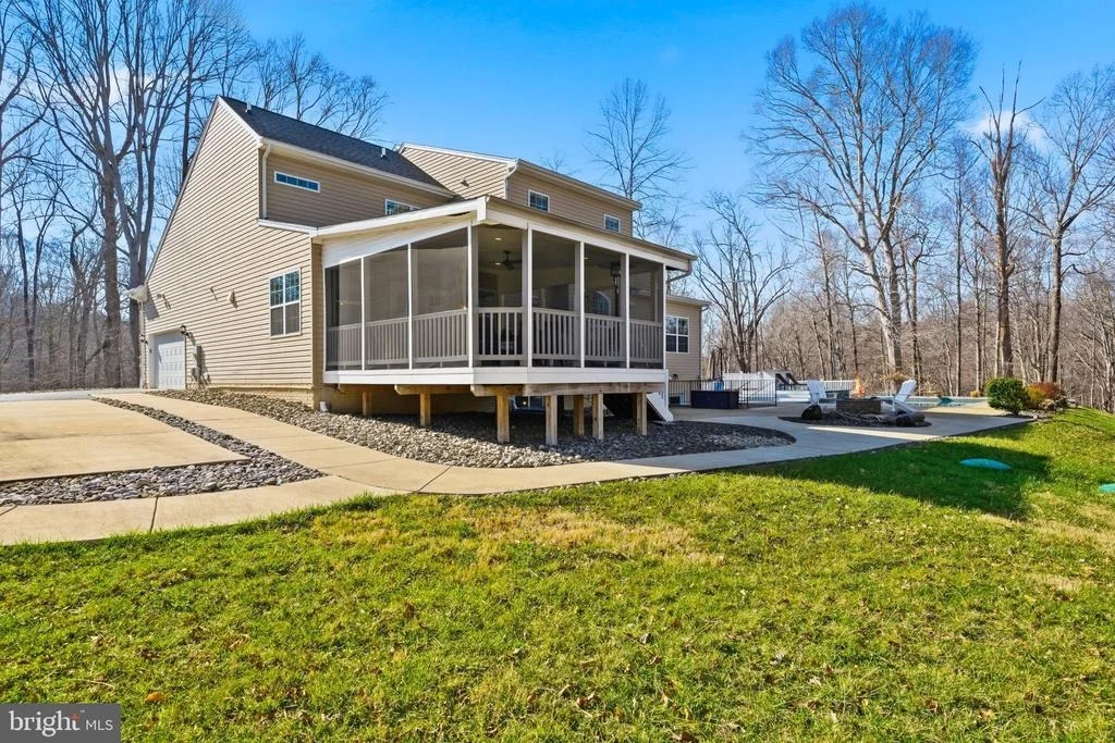 Photo of 7030 HUNTERLEIGH DRIVE