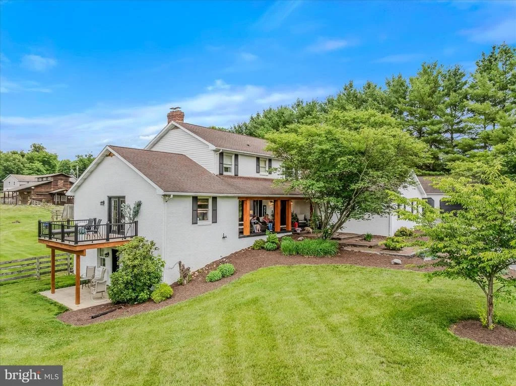Photo of 105 GRADE ROAD