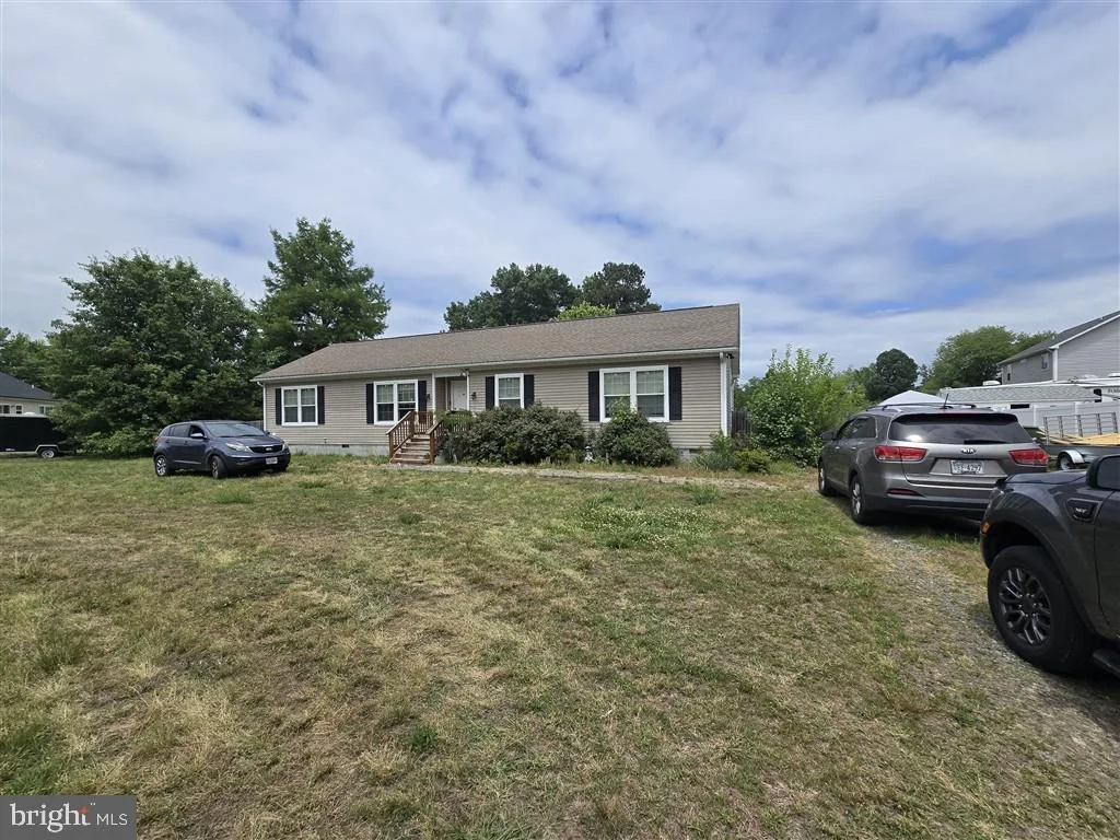 Photo of 55 LATANE DRIVE