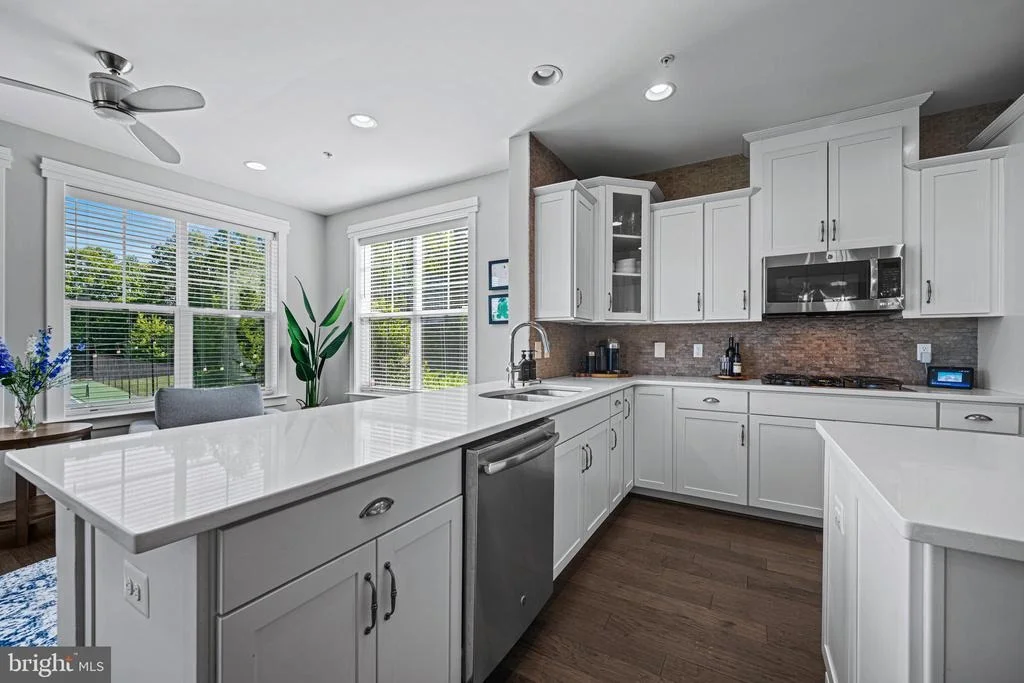 Photo of 2419 MACALLISTER LANE