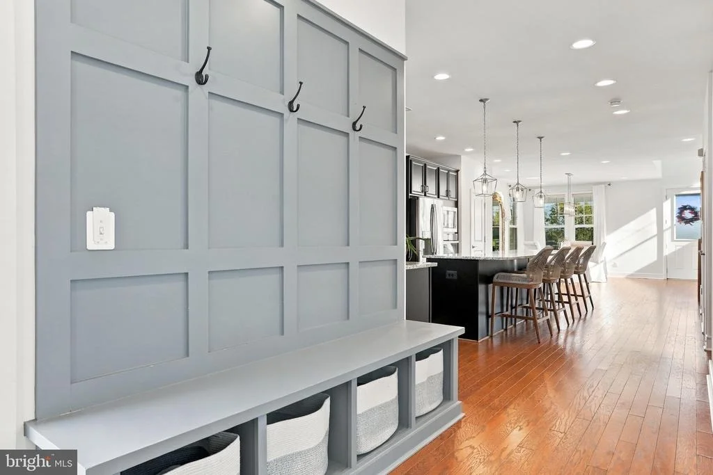 Photo of 1010 COUBERTIN DRIVE SE