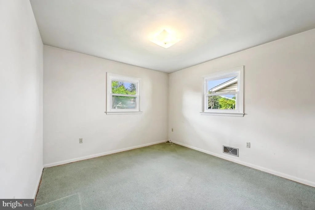Photo of 707 MIDWAY DRIVE