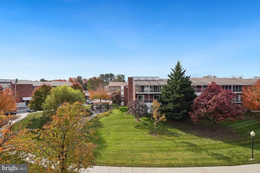 Photo of Unit 153E at 3500 FOREST EDGE DRIVE