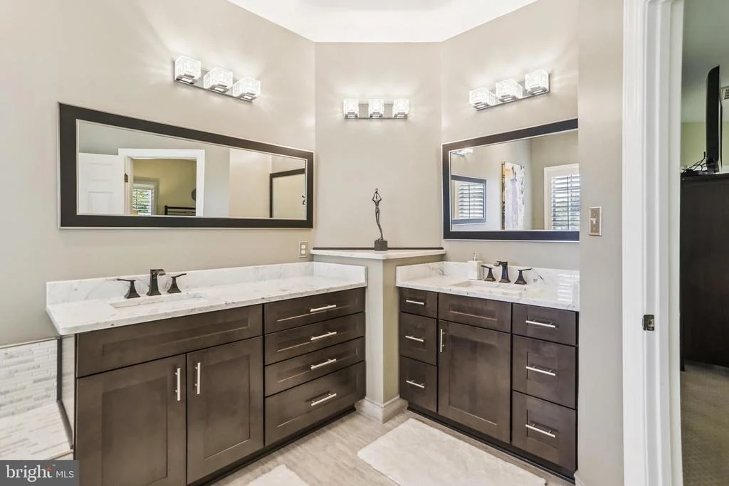 Photo of 4412 WINDING OAK DRIVE