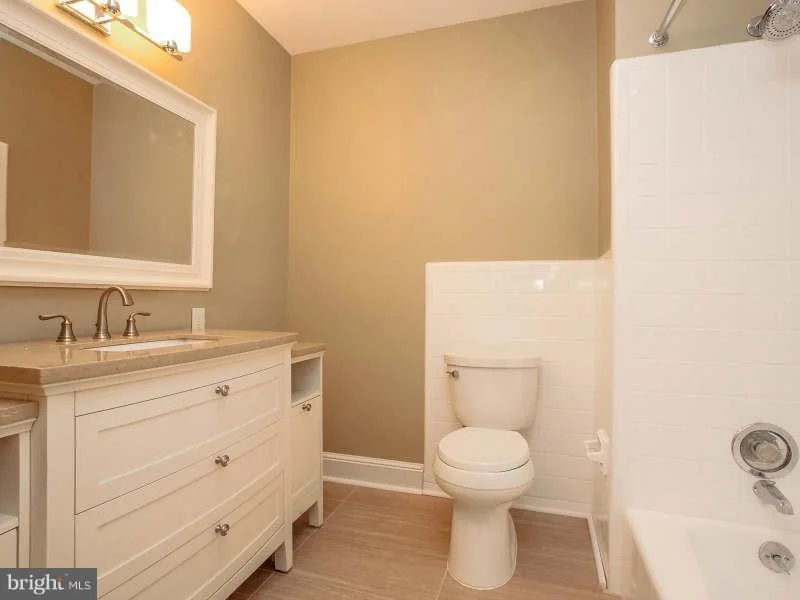 Photo of 6432 ALHAMBRA COURT