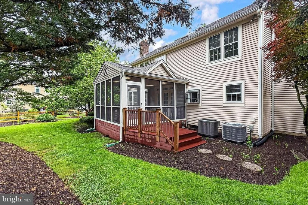Photo of 15441 EAGLE TAVERN LANE