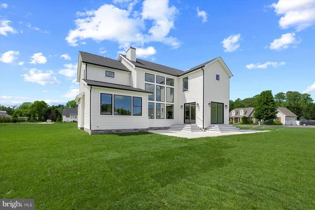 Photo of 3 PERSIMMON LANE