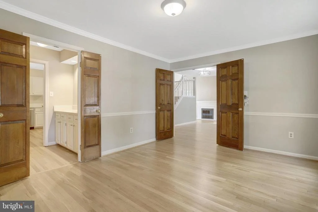 Photo of 9241 NORTHEDGE DRIVE