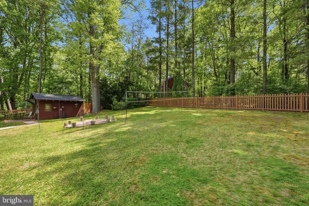 Photo of 10929 HOWLAND DRIVE