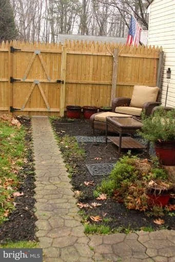 Photo of 9761 TURNBUCKLE DRIVE