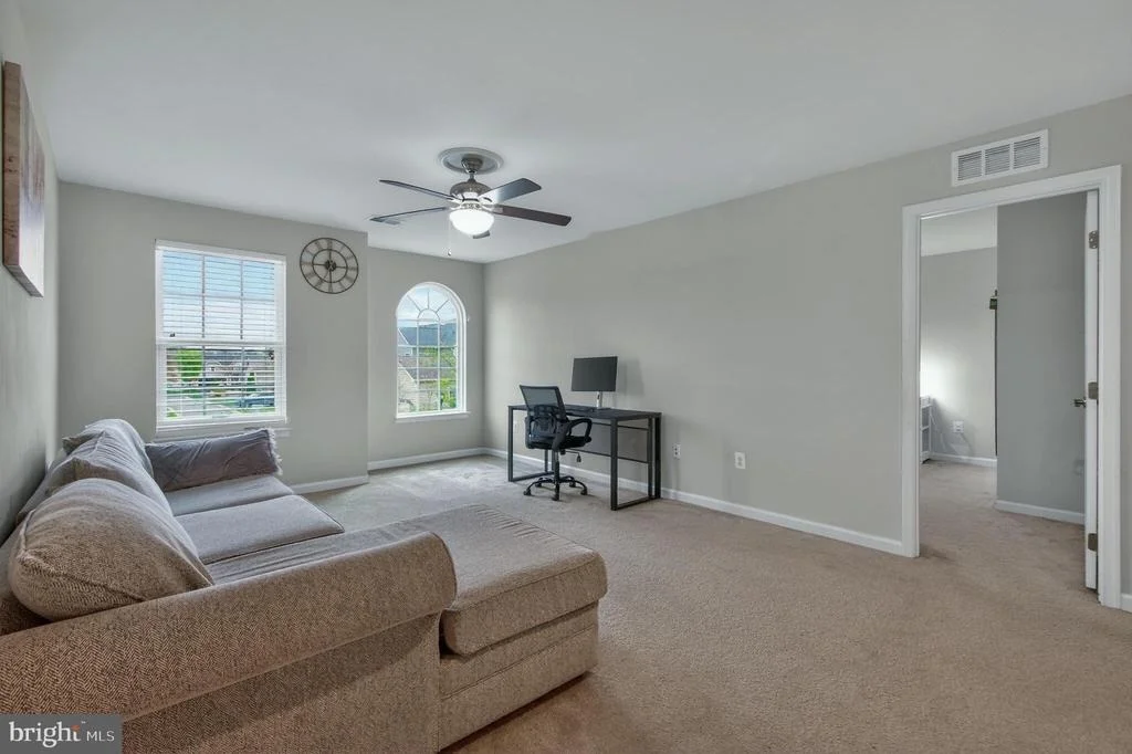 Photo of 1113 LONG FARM CIRCLE