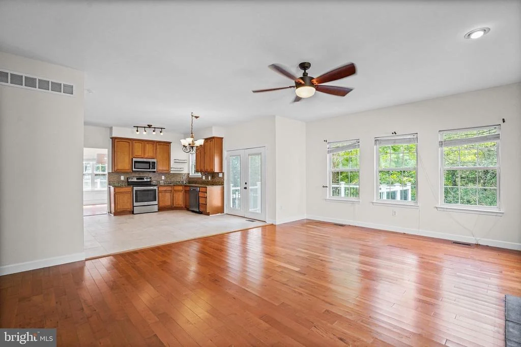 Photo of 5082 SPRINGHOUSE CIRCLE