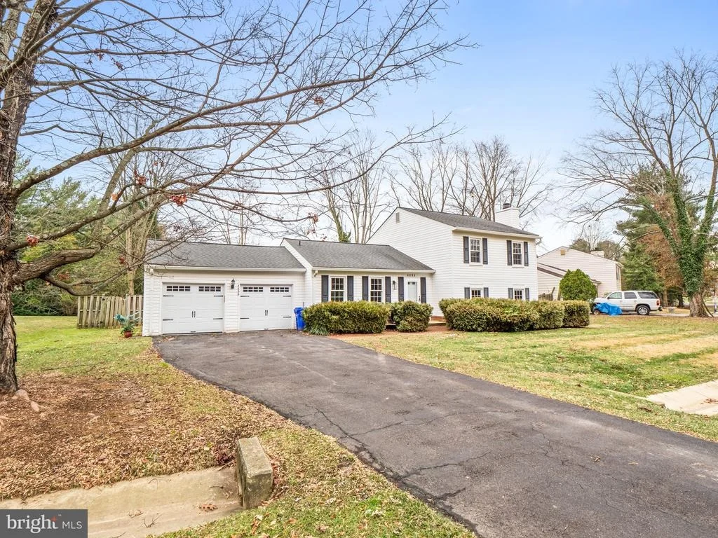 Photo of 4208 BRIARS ROAD