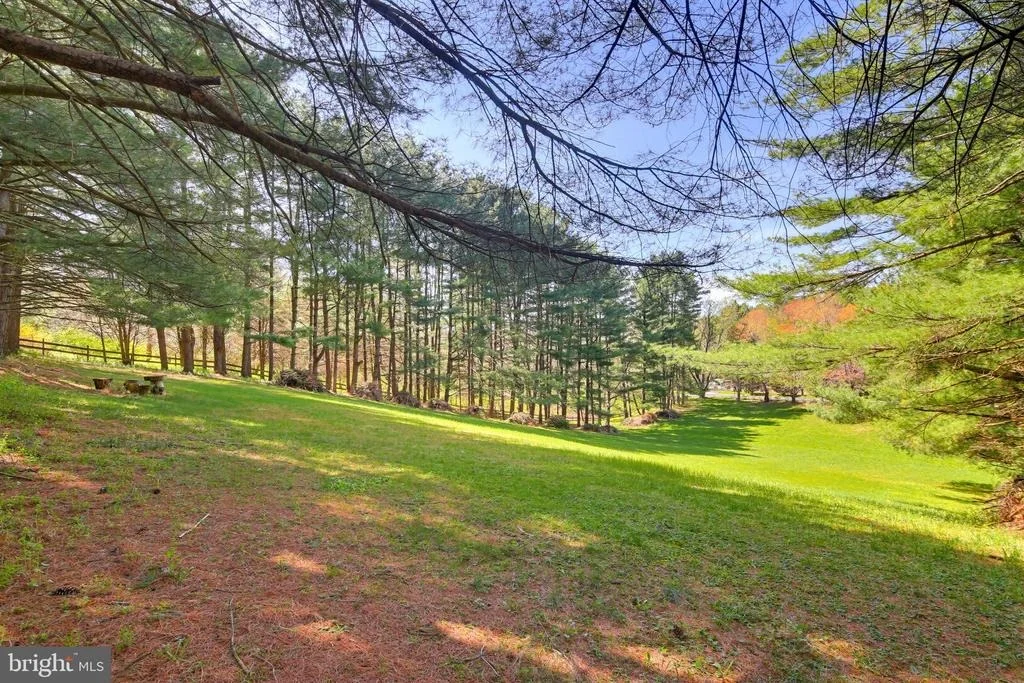 Photo of 2701 GARRETT ROAD