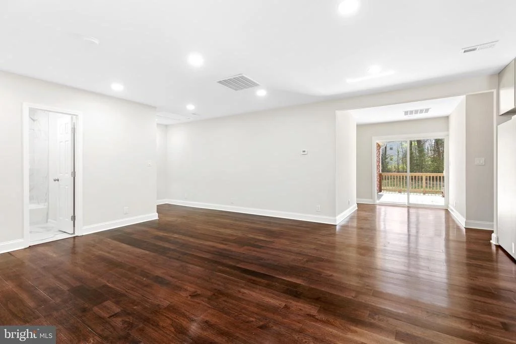 Photo of 5311 BROWNS PLACE
