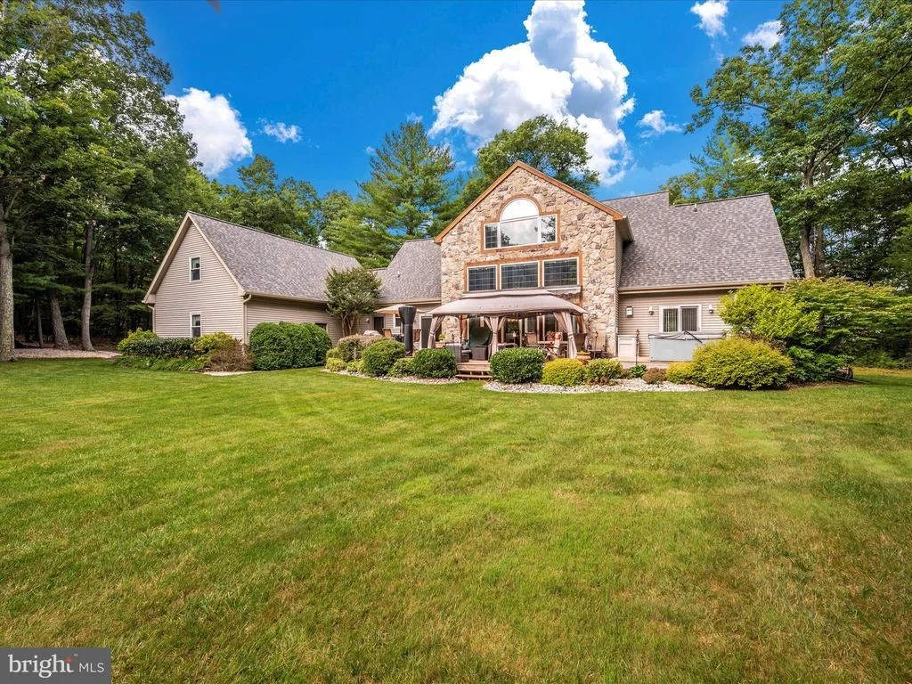 Photo of 7907 BLACK ROAD