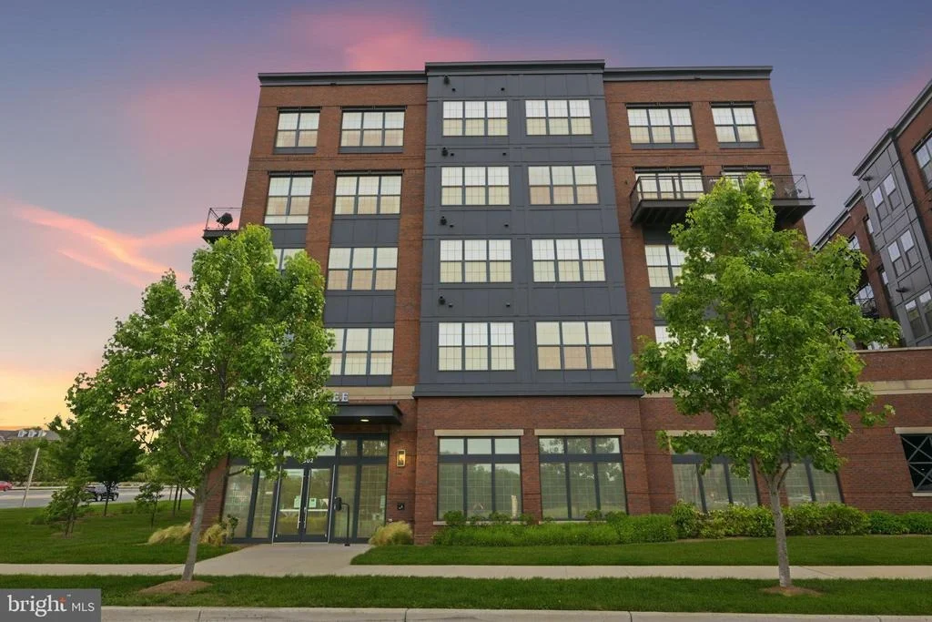 Photo of Unit 310 at 502 DIAMONDBACK DRIVE