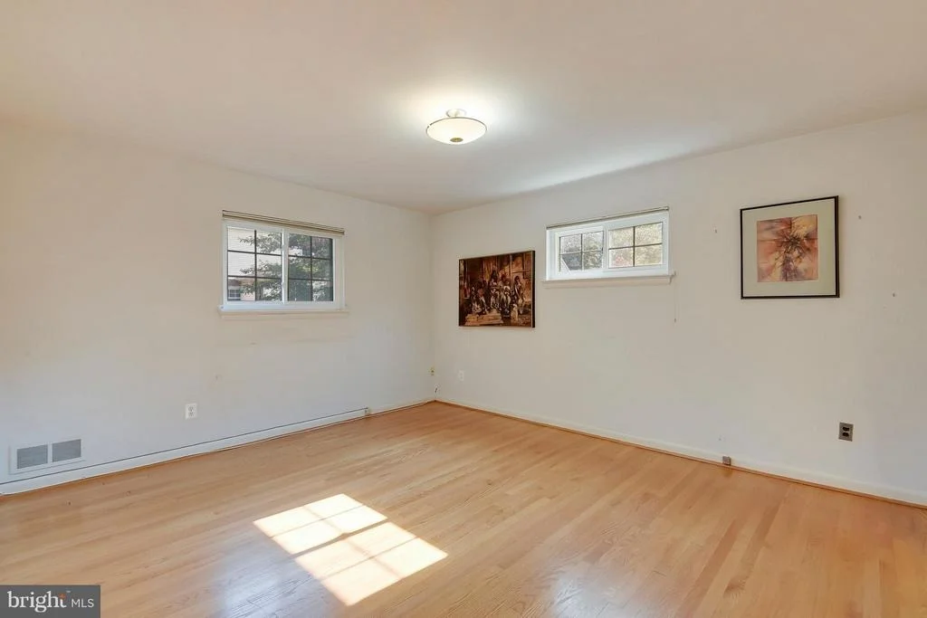 Photo of 9517 FLOWER AVENUE